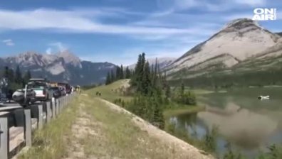 Самолет падна в река в Канада, един човек загина