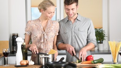 Разходите на българските домакинства растат по-бързо от доходите