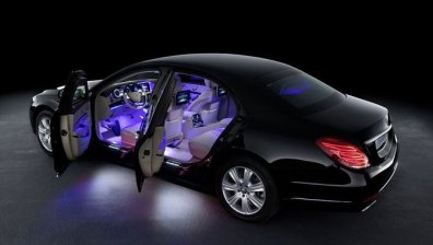 Президентът на Украйна се сдоби с брониран Mercedes-Benz S600 Guard