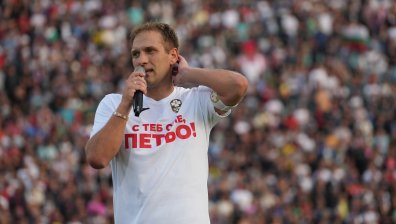 Стилиян Петров: Времето ви изтече! Спортът без феновете се обезсмисля