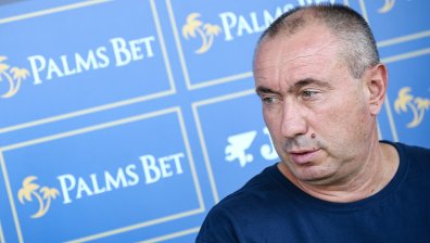 Мъри Стоилов: "Левски" не прелива от играчи, при добра оферта ще продаваме