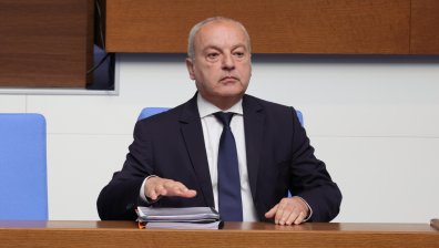 Донев: Бюджетът е смел, големият дефицит е наследство на предишните управляващи