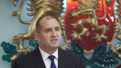 Радев свиква среща с ЦИК за проблемите при местния вот