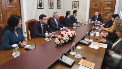 "Продължаваме промяната" и Румен Радев проведоха консултации