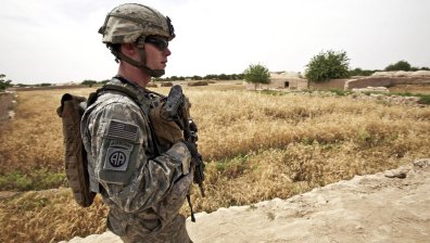 Миротворци в Африка са участвали в трафик на диаманти, злато и наркотици