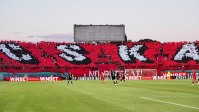 Дисциплинарен удар от УЕФА заплашва феновете на ЦСКА в Баку
