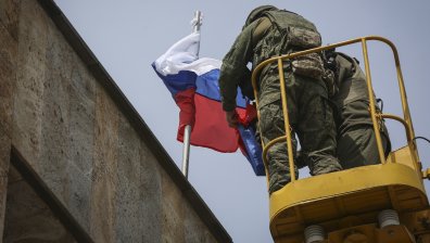Битката за Северодонецк се ожесточава, почти целият град е обкръжен от руснаци