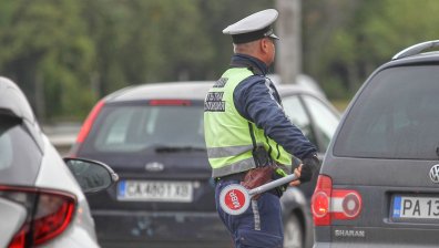 Полицията спипа десетки пияни и дрогирани зад волана за ден