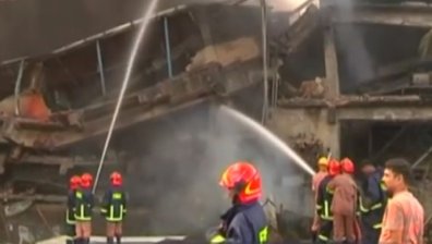 Над 20 души загинаха при експлозия във фабрика за дрехи във Бангладеш