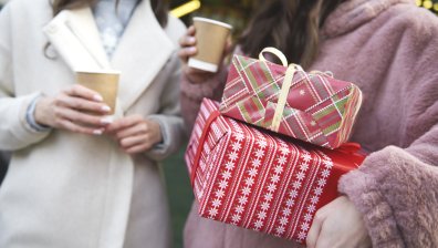 Как да не съсипем финансите си по време на празниците?