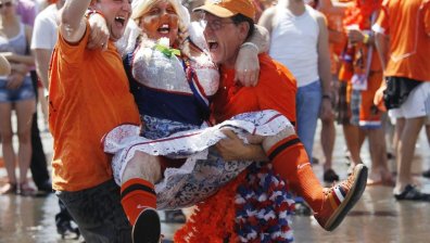 Снайдер надъха холандците с "жалки егоисти"