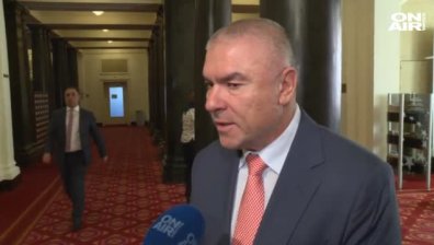 Марешки обвини Александър Сиди в искане на подкуп