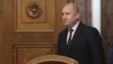 Радев поздрави новия еврокомисар Илиана Иванова, готов е за конструктивен диалог