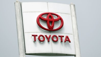 Toyota изтегля 3,4 милиона коли заради неизправност