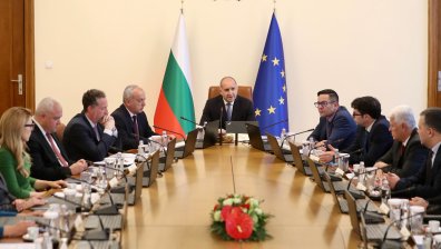 Кабинетът обсъжда увеличение на социалната пенсия и параметрите на бюджета