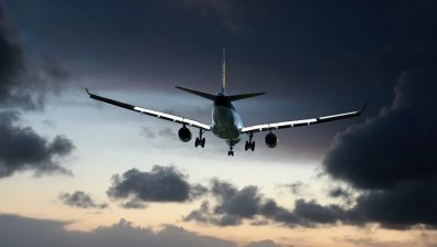 На летище Бургас се очаква първият чартърен полет за летния сезон