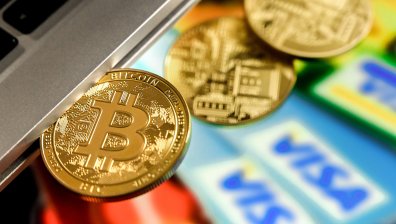 Само за няколко минути биткойнът поскъпна с 2500 долара