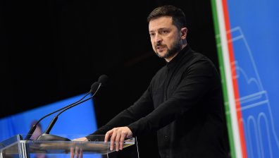 Зеленски иска всеки с достъп до държавни тайни да бъде тестван с детектор на лъжата