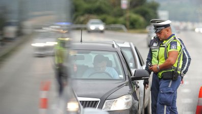Криза в Пловдив: Свършват паркоместата за отнети от пияни и дрогирани шофьори коли