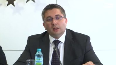 Ще бъде ли освободен Николай Нанков от поста си? Парламентът решава 