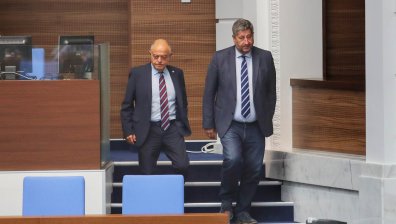 Юристи с минимум 7 години стаж ще влизат в Антикорупционната комисия