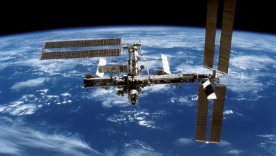 NASA евакуира МКС заради космически отпадъци