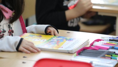 Край на ротациите, всички в клас: Онлайн обучението промени поведението на учениците
