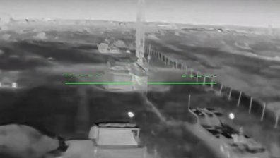 Украински дронове поразиха руски Су-33 и МиГ-29