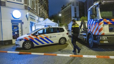 29-годишен вилня с нож в Амстердам - един човек е убит, четирима са ранени