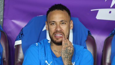 Неймар отново извън строя, месец след като се завърна на терена