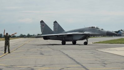 Подновяват търсенето на "черната кутия" на изчезналия край Шабла МиГ-29