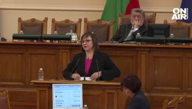 Заражда ли се нова коалиция? Нинова: Прегърнахте се с тези, които вкарахте в ареста