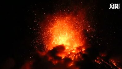 Вулканът Фуего изригна: Около 4000 души бяха евакуирани