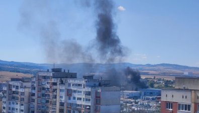 Отново гори пожар в столичния квартал "Люлин" (+ВИДЕО)