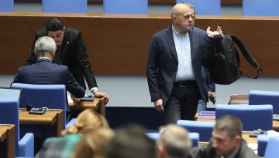 НС прие Бюджет 2024 на първо четене, депутатите гласуват данъчните закони