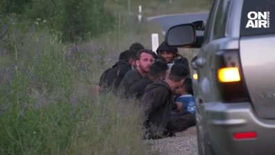 Арестуваха 11 бежанци след гонка на Подбалканския път