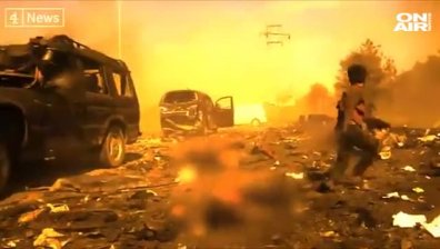 Сирийски фотограф спаси дете при бомбардировка 