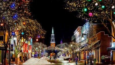 Какви коледни традиции спазват в различните държави?