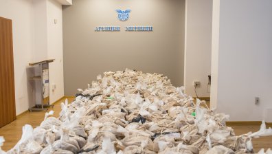 Задържаният хероин от Варна пристигнал от Дубай, митничар е замесен в схемата