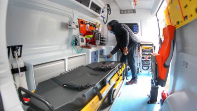 Aфганистански мигранти прекосили България в линейка, хванаха ги румънски граничари