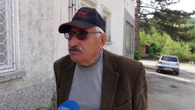 Недоволство в севлиевско село заради съсипан от камиони път, автобуси отказват да пътуват