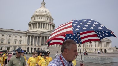 САЩ се спасиха от дефолт, Сенатът одобри по -висок таван на държавния дълг