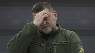 Смяна на тактиката: Зеленски отстрани командира на украинската армия