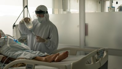 Проучване показа: Неваксинираните са 29 пъти по-застрашени да стигнат до болница
