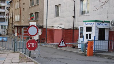 Намериха якето на изчезналата Ивана преди тунела на Е-79