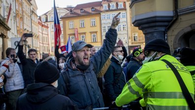 Животът на неваксинираните в Чехия е почти невъзможен