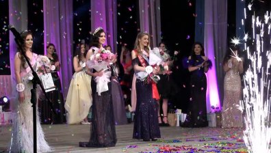 Избраха "Царица Роза" между 23 казанлъшки абитуриентки (+СНИМКИ)