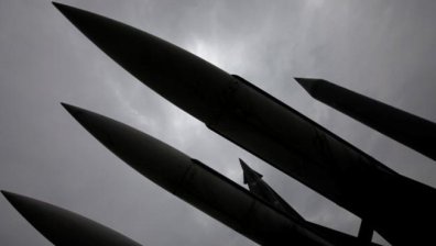 САЩ отложи тест на ракета заради Северна Корея