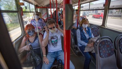 Как да направим носенето на маска по-лесно в горещините?