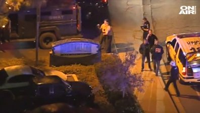 Поне 12 са жертвите на стрелбата в заведение в Калифорния